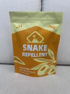 Pufado Snake Repellent for Yard B0C9C4SHC9
