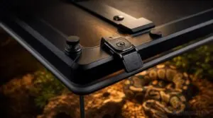 escape-proof lid design escape-proof lid design